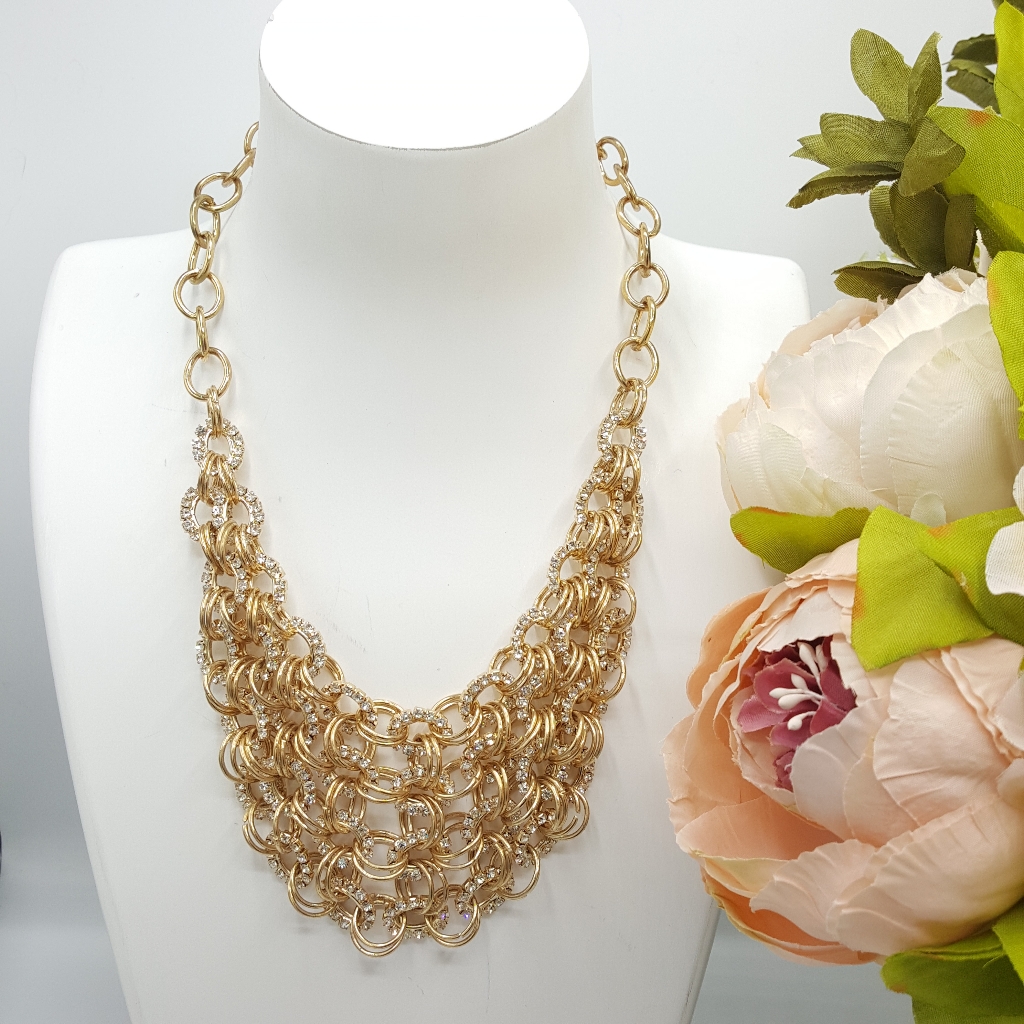 Nwt Bella Del Mar Gold Bib Necklace